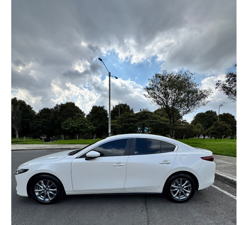 Mazda 3 2.0 Touring At Hibrido Ligero - Mhev