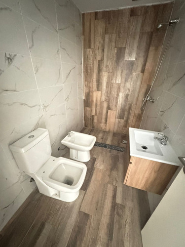 En Venta Dptos A Estrenar 1 Amb En Muy Buena Ubicacion En Lanus (059)