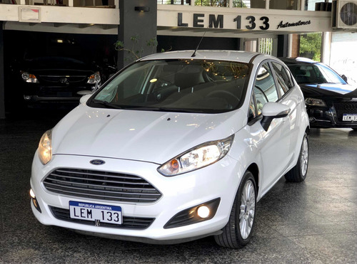 Ford Fiesta Kinectic Se 1.6n L/n Mt Excelente, Anticipo $