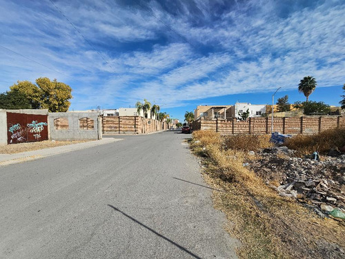 Terreno En Venta En Fracc. Ex Hacienda Los Ángeles 800 M2 Torreón Coah