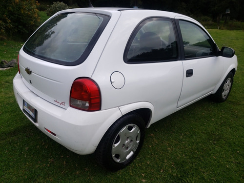 Chevrolet Chevy 1.6 3p Paq H Mt 2011