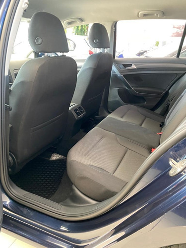 Imagen 15 de 16 de Volkswagen Golf 2018 1.4 Comfortline Tsi Dsg