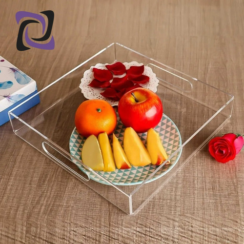 Imagem 3 de 3 de Bandeja Em Acrílico Cristal Multiuso 25x25cm Lavabo Cozinha