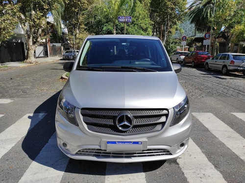 Imagen 8 de 15 de Mercedes Benz Vito Tourer 121 7+1 2019 Gpdevoto