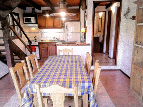 Imagen 9 de 14 de Casa Vgb P/6 Pers Serv De Red F/ópt A 3cdra Ctro Vta Sierras