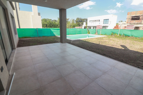 Imagen 24 de 30 de Casa En Venta En Barrio Privado Lagoon Pilar
