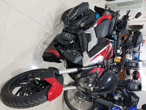 Imagen 3 de 5 de Bajaj Dominar 250 (concesionario Oficial)