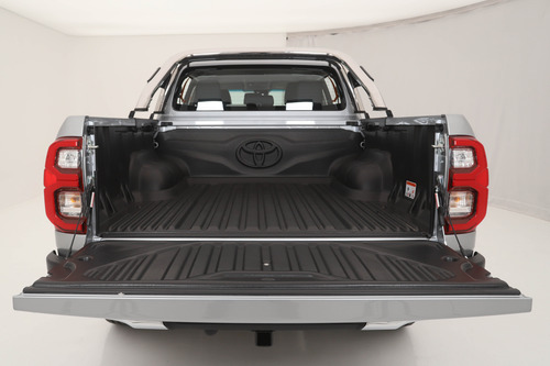 Toyota Hilux Pick-Up 2.8 Cd Srx 204Cv 4X4 At