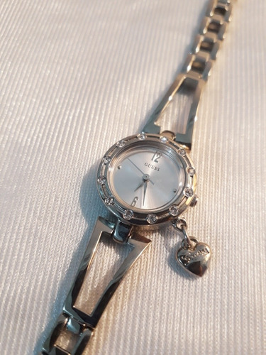 Reloj Guess Water Resistant-stainless Steel Back U85098l1