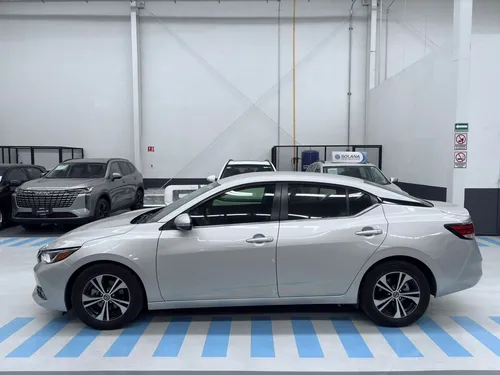 Nissan Sentra 1.8 Advance Cvt