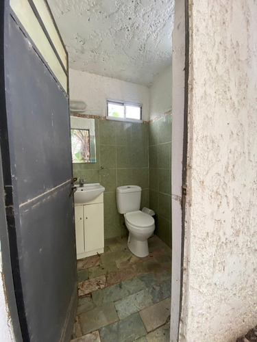 Venta. Pinar Sur. Casa 2 Dormitorios. 2 Baños. Hermoso Jardín. Sobre Asfaltada