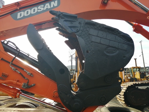 Imagen 8 de 14 de Doosan Excavadora Dx350l/caterpillar 336dl, 330dl