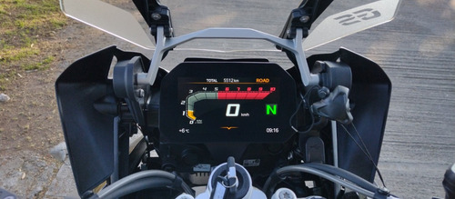 Imagen 3 de 4 de Bmw R 1250 Triple Black Basica 2021