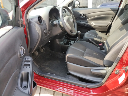 Nissan V-Drive 1.6 Mt A/C Audio