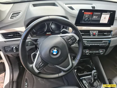 BMW X1 Sdrive20i 2.0cc AT AA 4X2