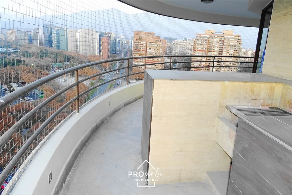 Imagen 4 de 30 de Departamento En Venta De 4 Dorm. En Las Condes
