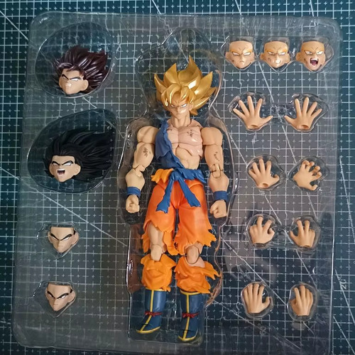 Dragon Ball Goku Super Saiyan Furious Hero Black Hole (Reacondicionado)
