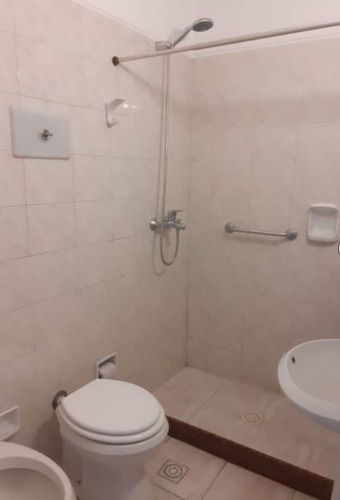 Apartamento En Alquiler De 2 Dormitorios En Aguada