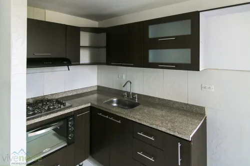 Apartamento En Venta En Senderos De La 80 Calasanz. Cod V13110