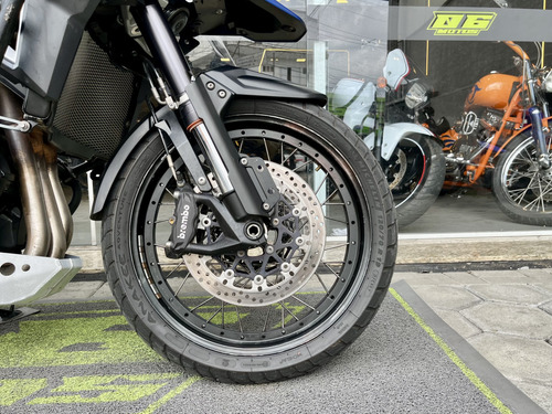 Triumph Tiger 1200 Xcx