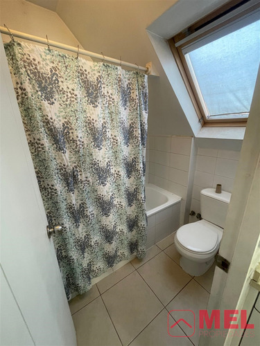 Casa En Venta De 4 Dorm. En Colina
