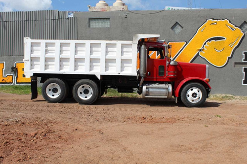 Imagen 9 de 15 de Camión De Volteo Peterbilt