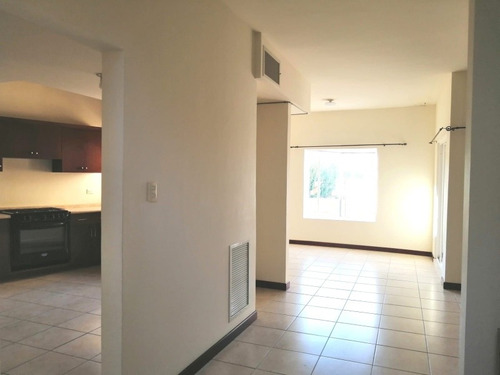 Imagen 5 de 14 de Casa En Venta Zona Reliz Fracc Verandah