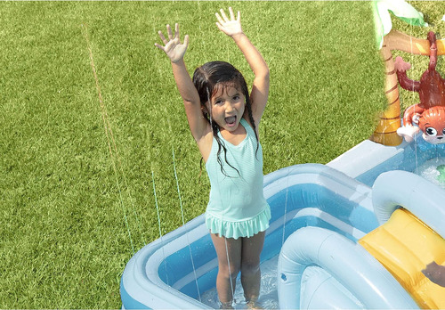Piscina Inflable Del Castillo La Piscina Inflable La Piscina