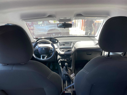 Imagen 22 de 23 de Peugeot 208 2017 1.6 Active