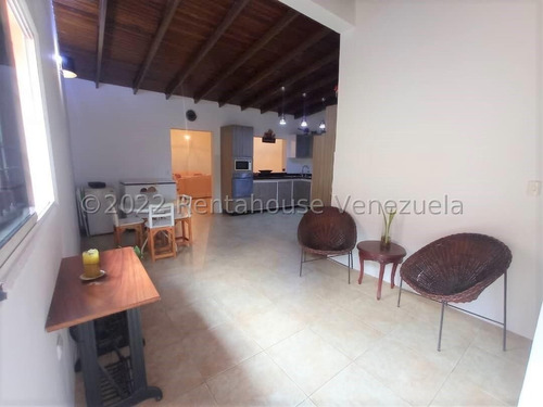 Imagen 10 de 14 de Leida Falcon Rentahouse Vende Casa En El Guayabal Naguanagua 22-24181 Lf