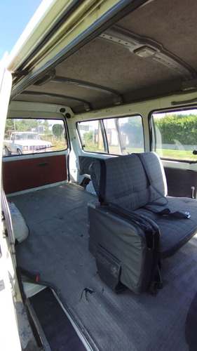 Mitsubishi L300 Mini Van 2.5 diesel