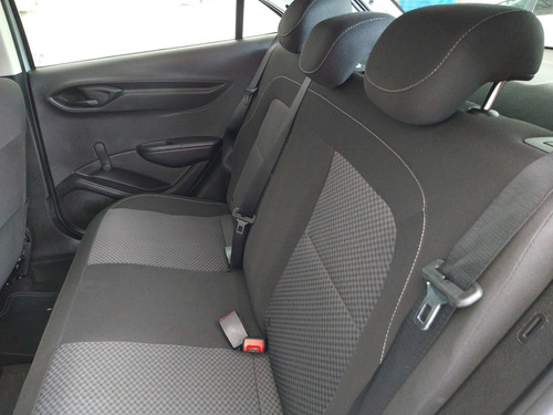 Imagem 12 de 12 de Chevrolet Onix 1.0 Mpfi Joy 8v Flex 4p Manual