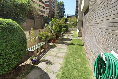 Departamento En Venta, 4 Dormitorios, Ñuñoa