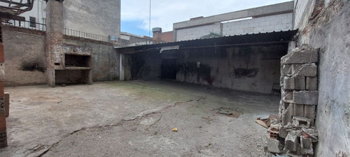 Imagen 4 de 18 de Locales Comerciales En Venta En Buceo Sobre Rivera