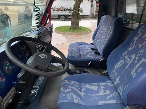Imagem 12 de 14 de Volkswagen 15-180 Limpa Fossa