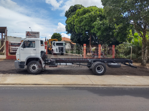 Vw 17180 Worker 2008/09 No Chassis Trianguloveiculos
