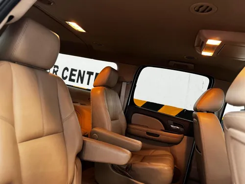 Chevrolet Suburban 5.3 Lt V8 Piel 2da Cubo At