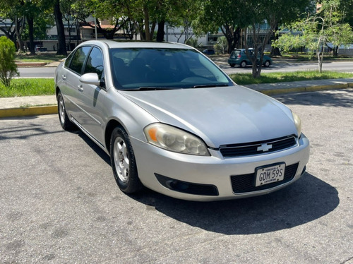 Imagen 2 de 8 de Chevrolet Impala Ss