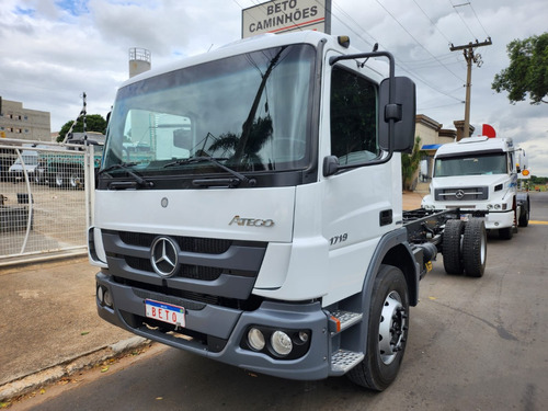 Mercedes Benz 1719 4x2