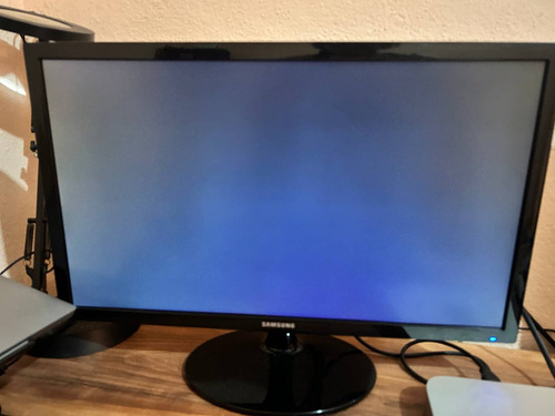 Monitor Gamer Samsung De 24 75hz Full Hd (Usado)