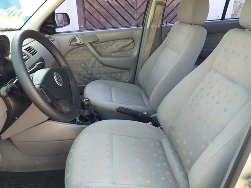 Vw Gol 2002 Com Direção Financio Como Score Baixo
