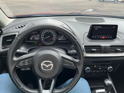 Mazda 3 2.0 Touring