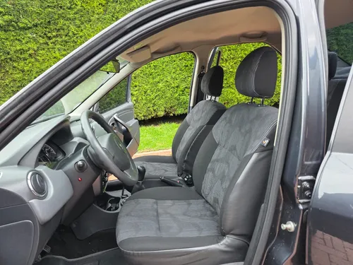 Renault Logan 1.6 Expression