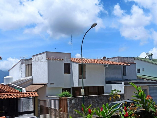 Comoda Y Practica Casa En Venta Alto Prado. #23-23337.  Ch.