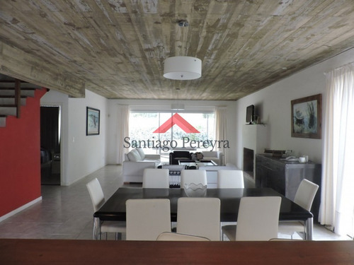 Espectacular Casa En Venta - Ref: 5950