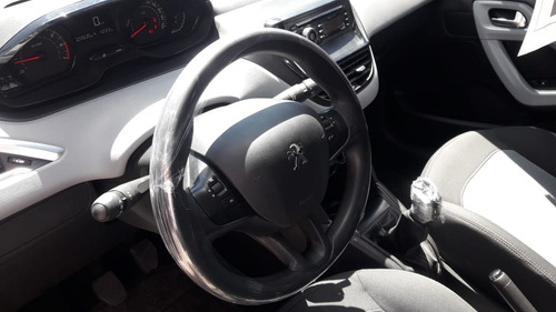 Peugeot 208 Active 2014 20.000km