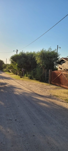 Imagen 13 de 14 de Terreno En Barrio Las Gemelas Límite Valenti