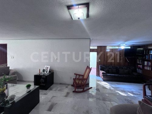 Venta De Casa Colonia Carretas Querétaro