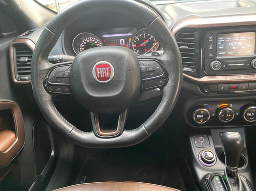 Imagem 4 de 11 de Fiat Toro 2.0 16v Turbo Ranch 4wd