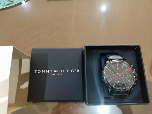 Reloj Tommy Hilfiger 1791789 Color de la correa Azul acero Color del bisel Azul acero Color del fondo Azul acero